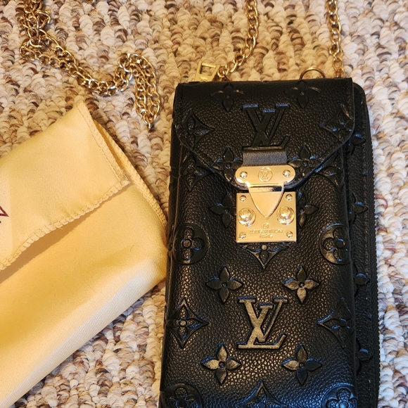 LVee Black Monogram Crossbody Bag - Picture 2 of 4
